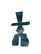 Inukshuk - Mathewsie Oshutsiaq